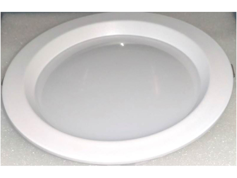 15 cm Downlights 16W / 20W