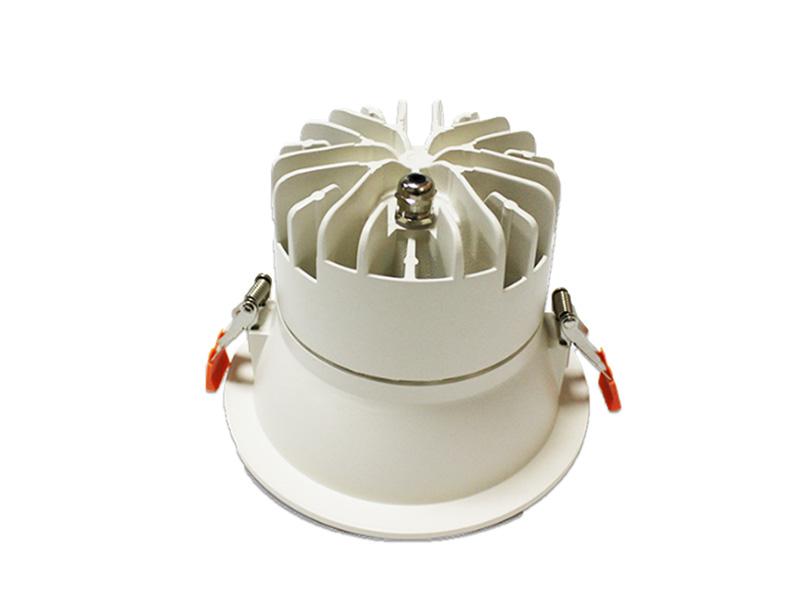 50W 15 cm Downlights